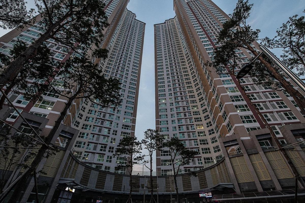 The Penthouse 42Th Floor Apartment Suwon Exterior photo
